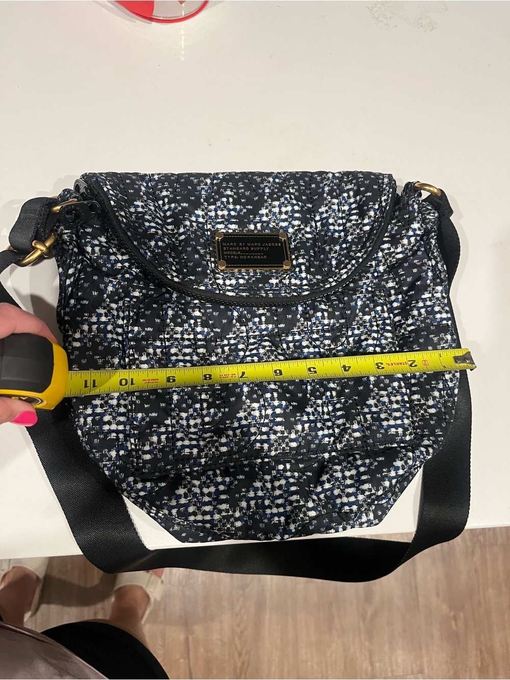 Black and White Marc Jacobs Tweed Crossbody Messenger Bag - Picture 4 of 6